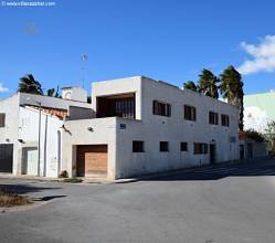 Thumbnail von ***Historisches Fischerhaus am Strand mit großem Garten***