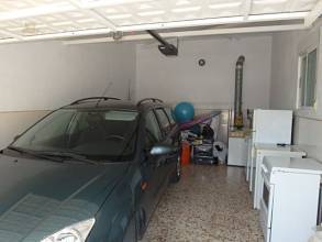 Thumbnail von ***Freistehende Villa mit 4 Schlafzimmern und 3 Bäder, Privatpool in bevorzugter Lage***