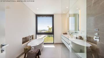 Thumbnail von ***MODERNE LUXUS VILLA IN LA ALQUERIA IN BENAHAVIS***