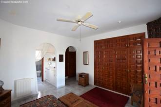 Thumbnail von ***Marcolina geräumige neuwertige Villa auf großem Grundstück***