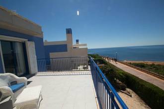 Thumbnail von ***Beeindruckende, freistehende Villa in absoluter Meerlage***