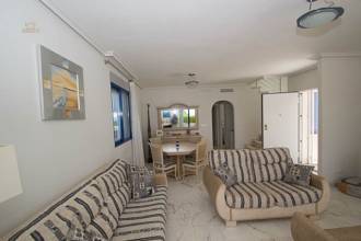 Thumbnail von ***Beeindruckende, freistehende Villa in absoluter Meerlage***