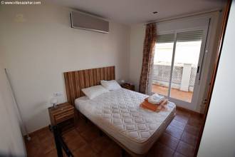 Thumbnail von ***Modernes Reihenhaus in ca. 450 Metern Entfernung vom Meer mit Tiefgarage***