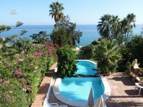 Thumbnail von Luxus-Villa in Nerja R2764514