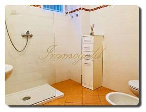 Thumbnail von Immogold total renovierte Wohnung in schöner ruhiger Parkanlage mit Pool im Zentrum von Luino.