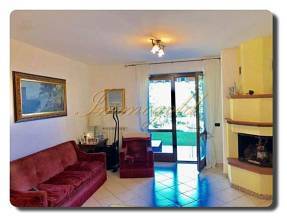 Thumbnail von Aparte drei Zimmer Wohnung mit Garten