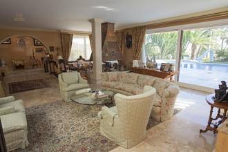 Thumbnail von Luxus-Villa in Benalmadena R2567713
