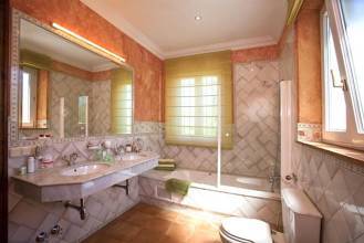 Thumbnail von Luxus-Villa in El Paraiso R2769524