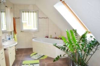 Thumbnail von Bezugsfreies modernes Haus, optimal für Ihre Familie