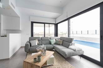 Thumbnail von ***Einfamilienhäuser in modernem Design mit Privatpool und Garage***