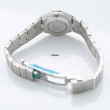 Thumbnail von Omega Constellation Ladies 131.10.25.60.55.001 - Constellation Manhattan Quartz 25 mm Quartz White Dial Diamonds Ladi </h1>