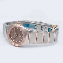 Thumbnail von Omega Constellation 131.20.25.60.63.001 - Constellation Manhattan Quartz 25 mm Quartz Brown Dial Diamonds Gold </h1>