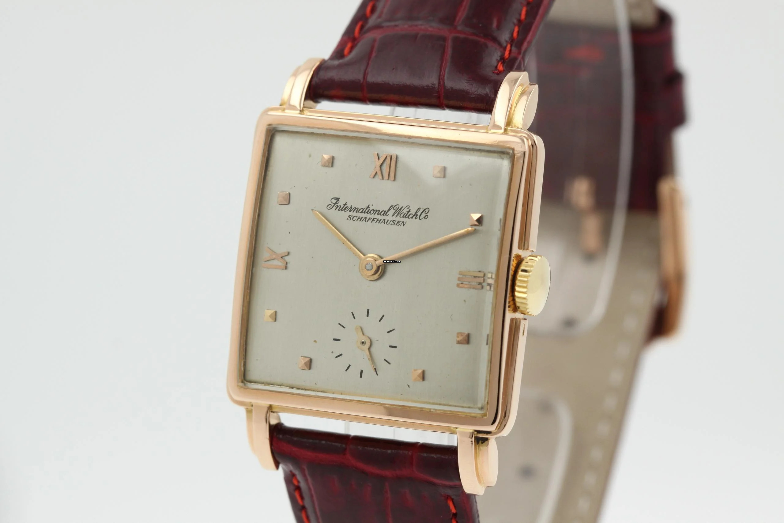 IWC Vintage Square 18K Rosegold Manual-wind Watch