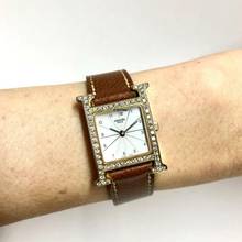 Thumbnail von Hermès H 1.201 2 tone diamond bezel ~1TCW </h1>