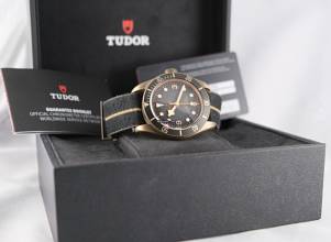 Thumbnail von Tudor Taucheruhr