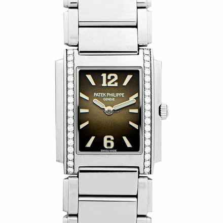  Patek Philippe Twenty~4 4910/1200A-010 - Twenty~4 Quartz Grey Dial Stainless Steel Ladies Watch </h1> 