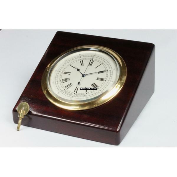 Glashütte Original Beobachtungs-Tischchronometer Robert Pleissner No. 64 </h1>