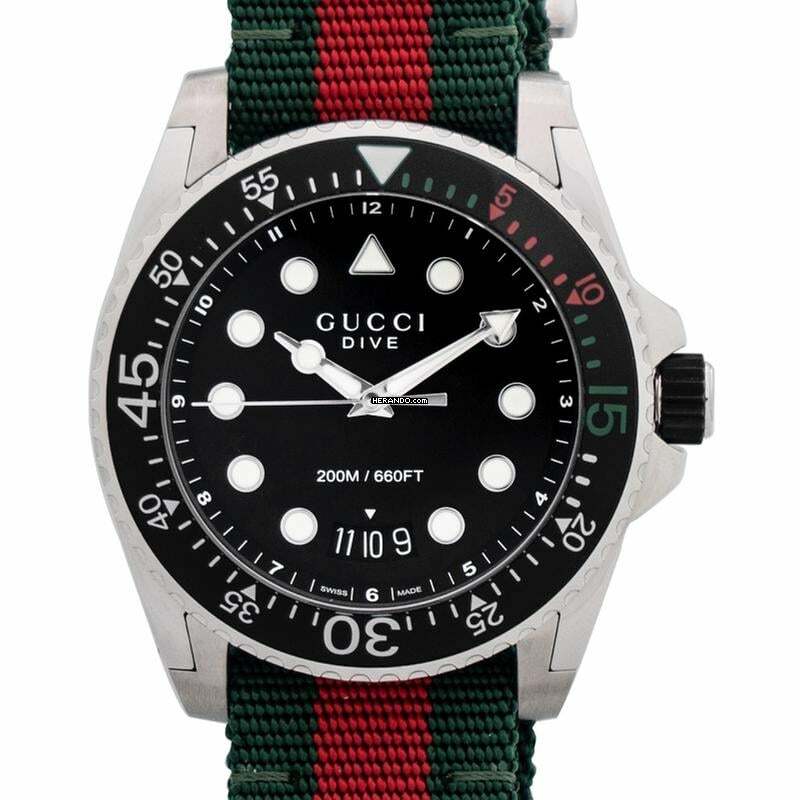 Gucci Dive YA136209A - Dive Black Dial Green and Red Nylon Fabric Strap Men's Watch </h1>