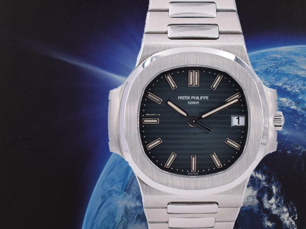 Patek Philippe Nautilus 5800/1a-001 Very Rare Full Set