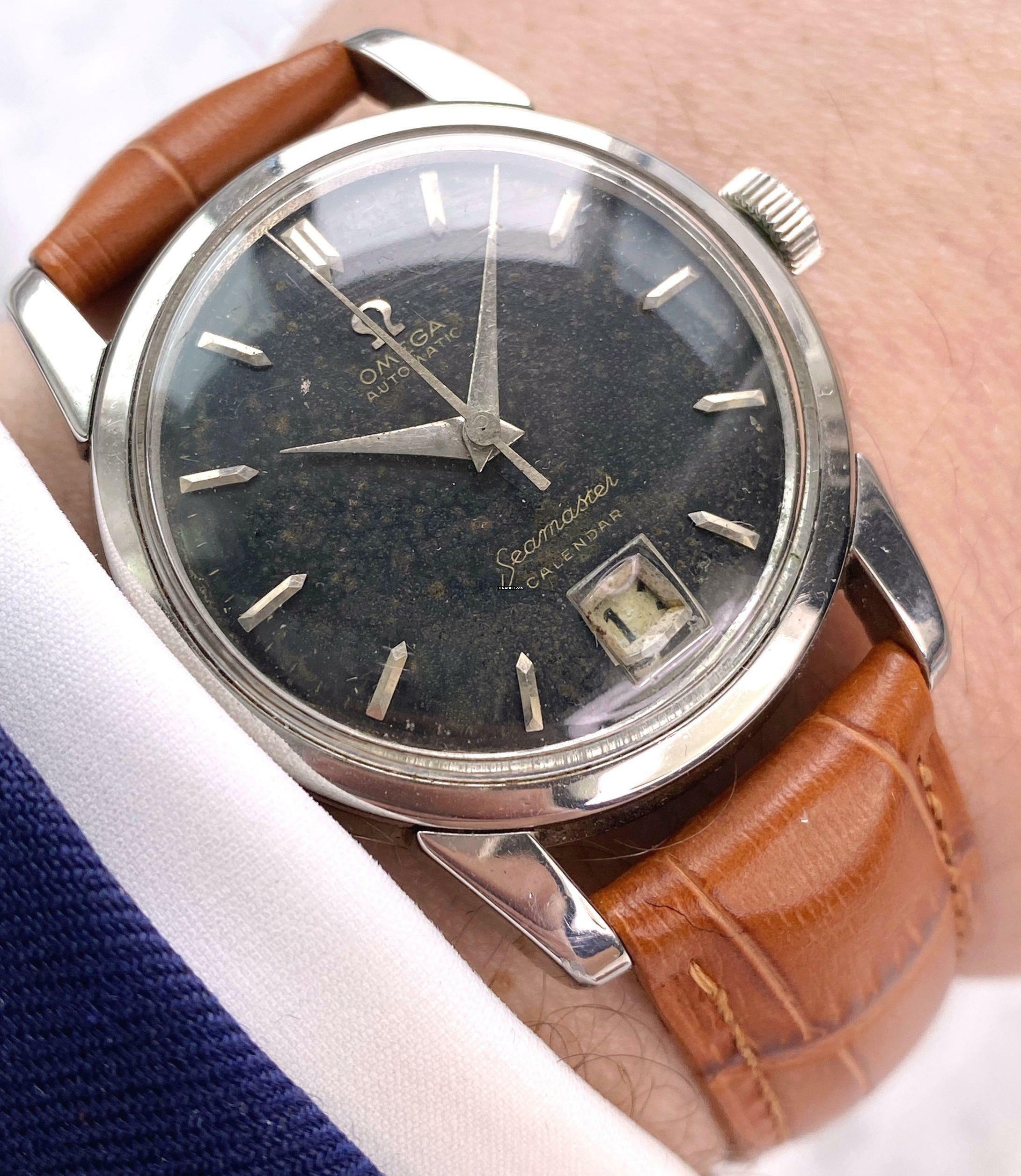 Omega Seamaster Calendar Black GILT Dial Vintage Automatic Automatik ref 2757 2757