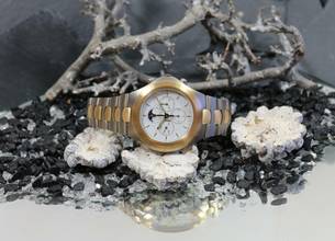 Thumbnail von Omega Speedmaster Teutonic Mondphasen Chronograph Titan / 18Karat Gold TA 345.0810