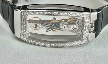 Thumbnail von Corum Golden Bridge </h1>