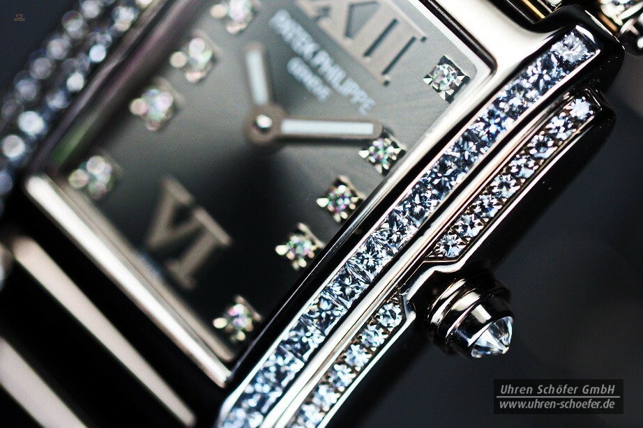 PATEK PHILIPPE "Twenty-4" in Weißgold