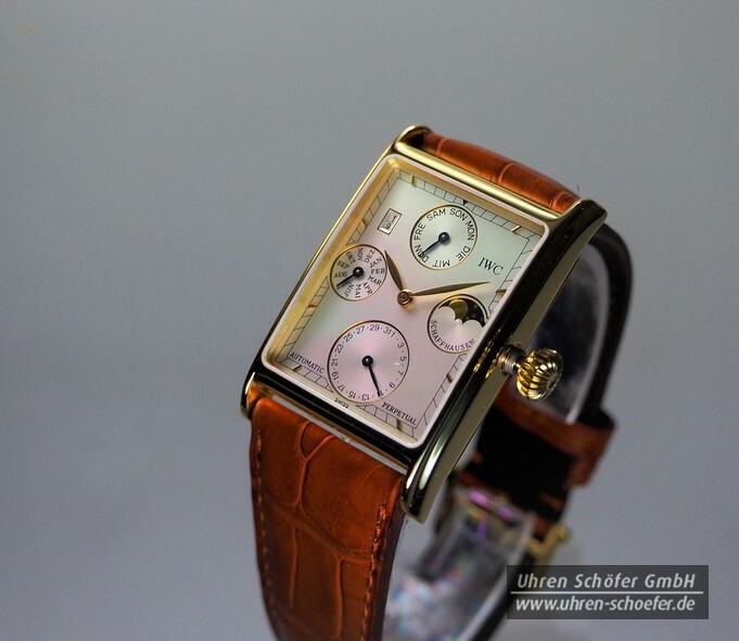 IWC "Novecento Ewiger Kalender" Gelbgold