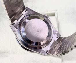 Thumbnail von Rolex Day-Date 36 Blue Orig. Blue Baguette Diamond Dial Top Condition Aftermarket Diamond Bezel