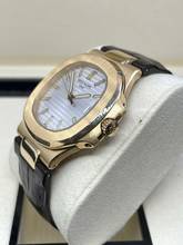 Thumbnail von Patek Philippe Nautilus 5711J-001 Yellowgold 18Kt. Patek ARCHIVE Papers TOP Condition