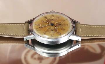 Thumbnail von Universal Genève Compax Oversize 46mm Compax Chronograph with amazing patina mint rare vintage Pilot