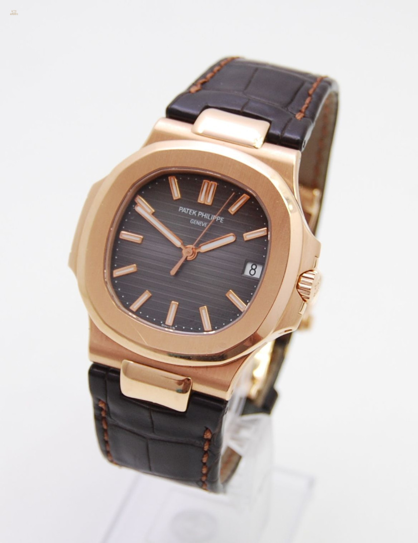 Patek Philippe 5711R Nautilus 750 Rosegold Papiere aus 2008