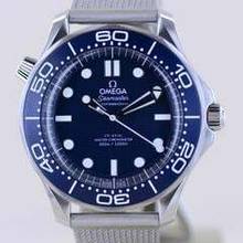Thumbnail von Omega Seamaster Diver 300 M 42 Blue Dial 60th Anniversary Bond 007 Edition Steel Top B+P </h1>