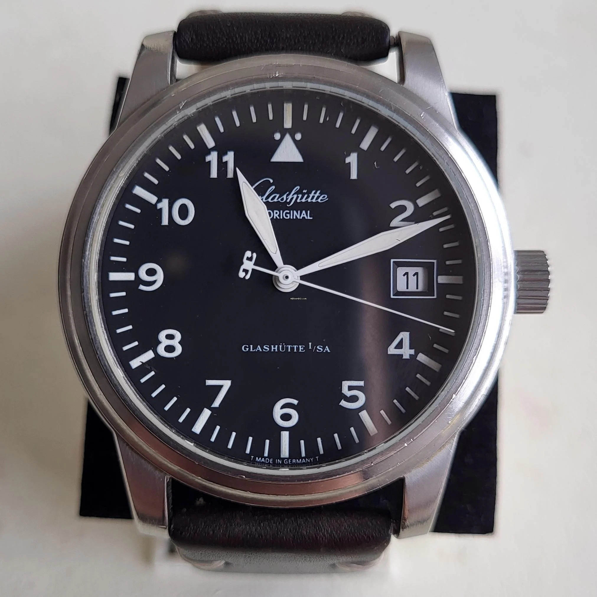 Glashütte Original Navigator </h1>