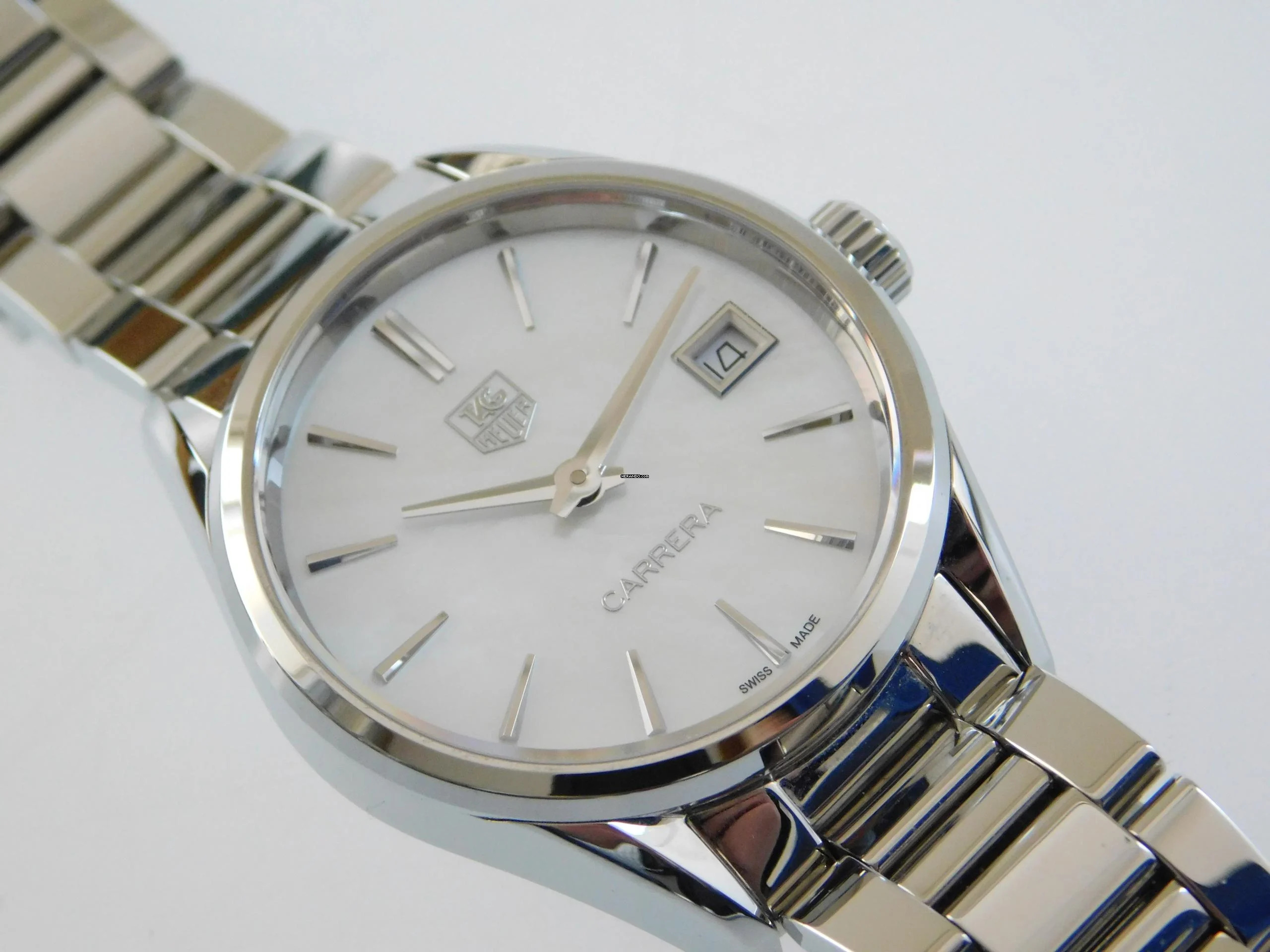TAG Heuer Carrera Lady 32 mm Stahl mit Stahlband und Perlmutt Zifferblatt </h1>