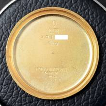 Thumbnail von Patek Philippe Calatrava 1516 Salmon dial yellow gold 18KT 1952’s Full Set