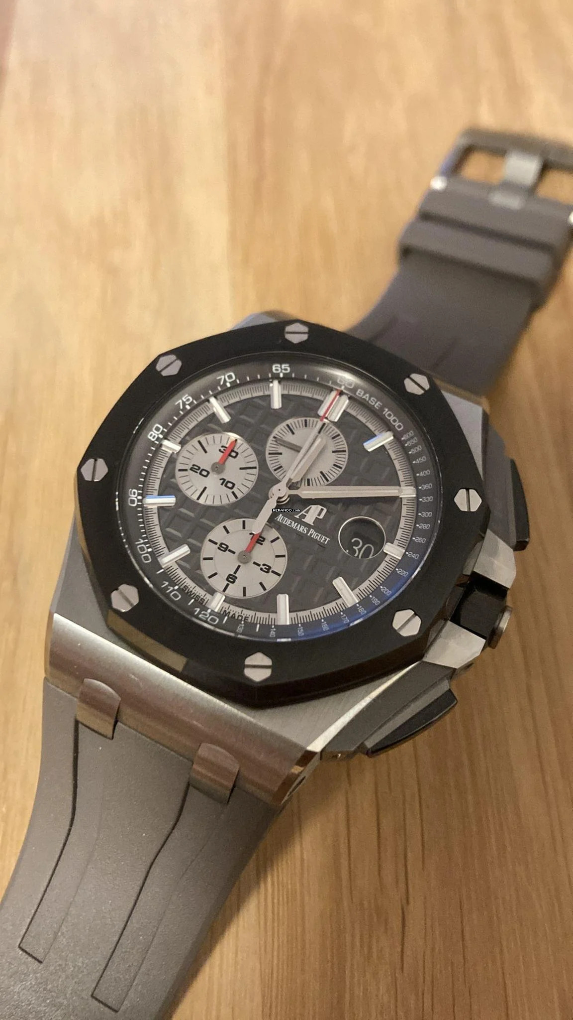 Audemars Piguet Royal Oak Offshore Chronograph ref. 26400IO.OO.A004CA.01 - LC100