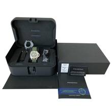 Thumbnail von Panerai Luminor Submersible PAM01055 Verde Militare Limited Full Set 2020’s </h1>
