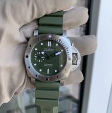 Thumbnail von Panerai Luminor Submersible PAM01055 Verde Militare Limited Full Set 2020’s </h1>