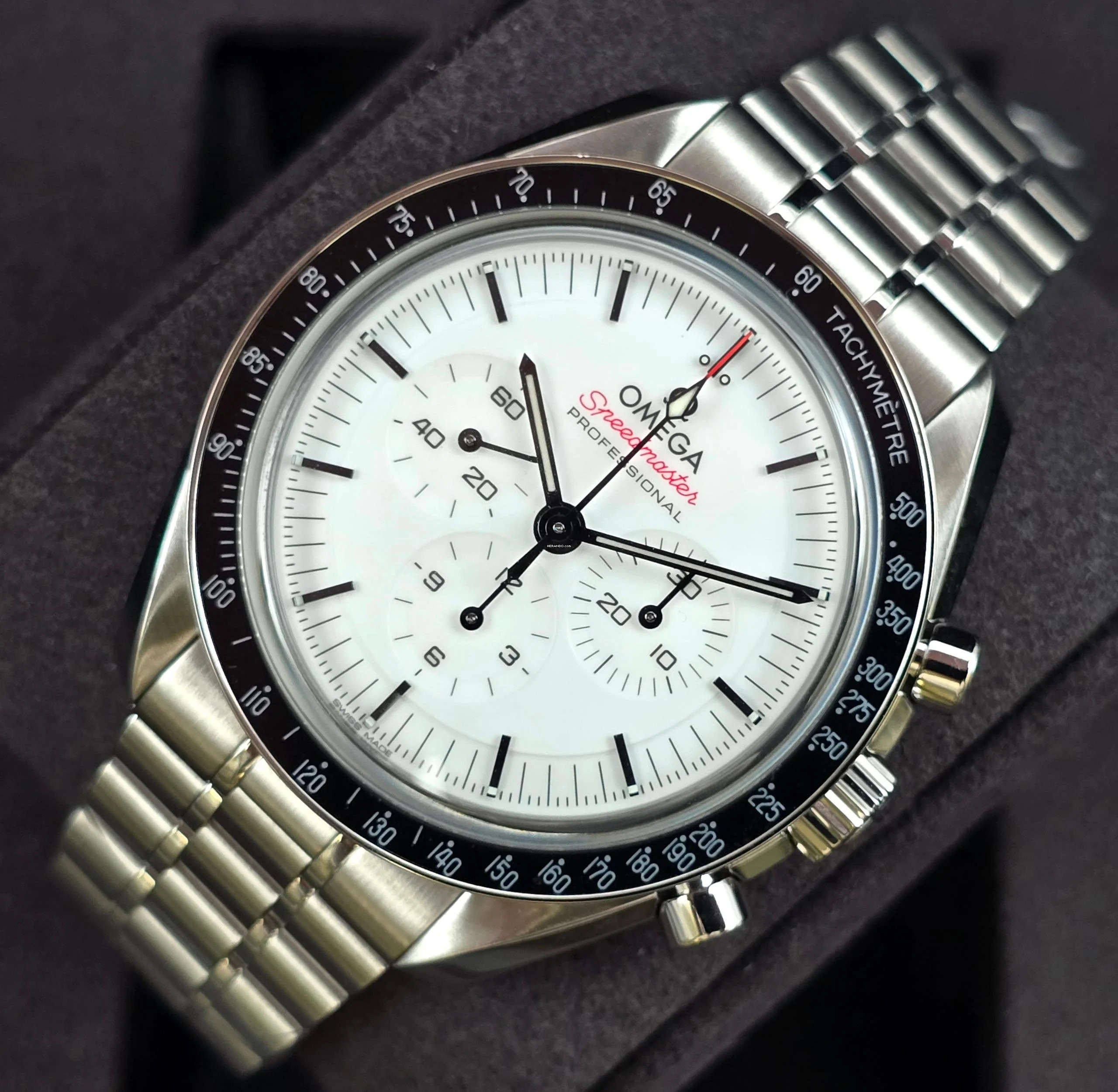 Omega Speedmaster Professional Moonwatch 310.30.42.50.04.001 White Unworn/New Condition Full Set 2-2026