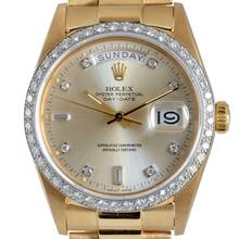 Thumbnail von Rolex Day-Date 36 18048 President Factory Silver diamonds dial Full Set 1980’s </h1>