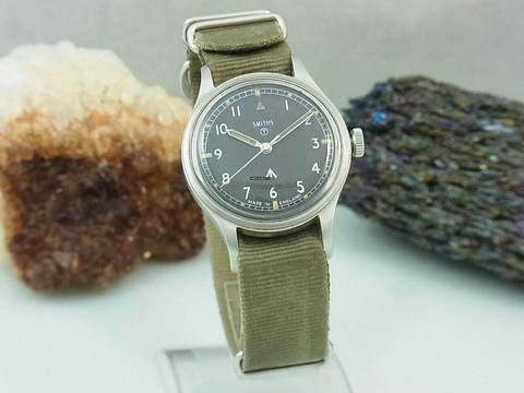 Smiths W10 Broad Arrow Britische Militäruhr 1968 35mm Handaufzug 60466e Vintage </h1>