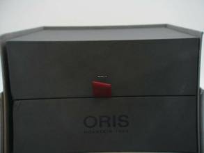 Thumbnail von Oris Aquis Date 01 733 7730 4135-07 4 24 65EB </h1>