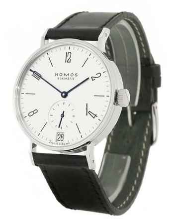  NOMOS Tangomat Datum mit Datum  