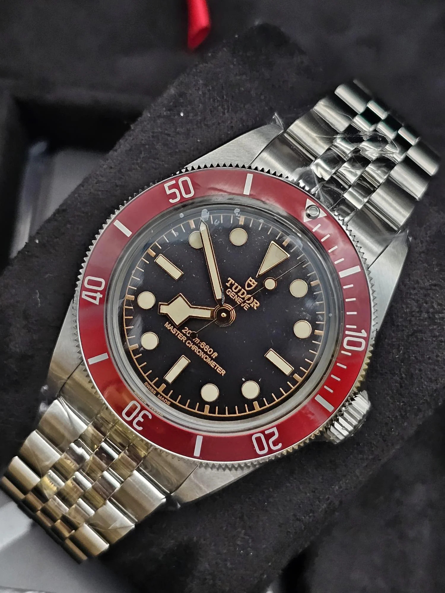 Tudor Black Bay 41mm Red Bezel 7941A1A0RU-0003 Jubilee Unworn/New Condition Full Set 12-2025