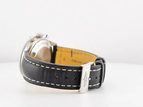 Thumbnail von Breitling Avi Chronograph 42