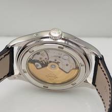 Thumbnail von Patek Philippe Annual Calendar WhiteGold 18k/750 Ref. 5146G Box+Papiere 2005 </h1>