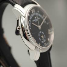 Thumbnail von Vacheron Constantin Patrimony Retrograde Platinum 950 47245/000p-8789 Box+Extract