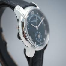 Thumbnail von Vacheron Constantin Patrimony Retrograde Platinum 950 47245/000p-8789 Box+Extract