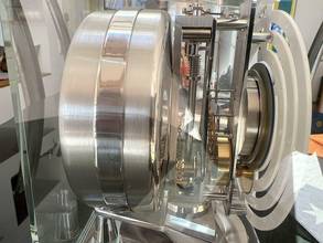 Thumbnail von Jaeger-LeCoultre Atmos du Millénaire Atlantis </h1>